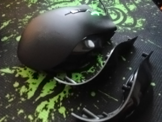 Razer Naga 2012 parti detasabile